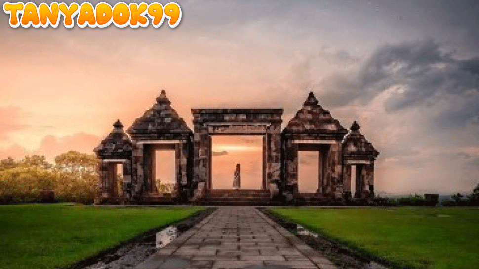 Pesona Candi Ratu Boko, Destinasi Menarik untuk Liburan di Yogyakarta