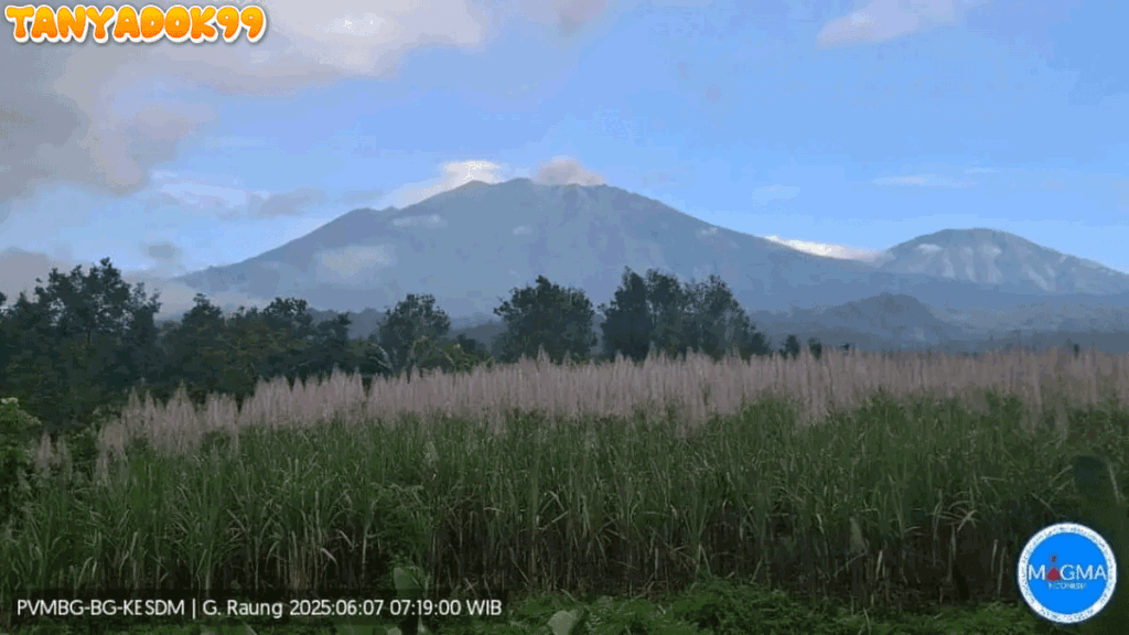 Gunung Raung Kembali Erupsi, Tinggi Letusan Capai 1.200 Meter