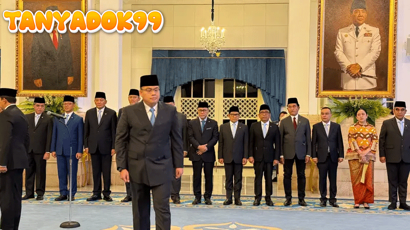 Berhentikan Hasan Nasbi, Prabowo Angkat Angga Raka Jadi Kepala Badan Komunikasi Pemerintah