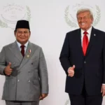 Trump memicu kemarahan setelah percakapan mikrofon panas dengan presiden Indonesia terungkap