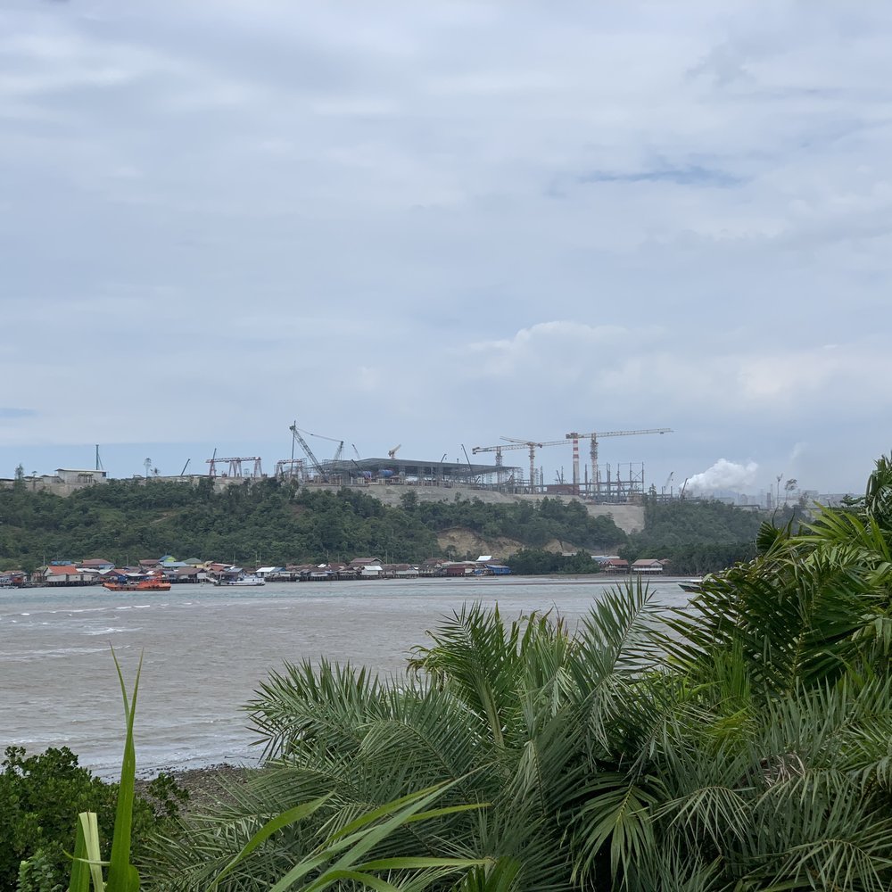 Beberapa bendungan jebol di Kawasan Industri Indonesia tempat pengolahan nikel; mengancam pekerja, penduduk, dan lingkungan; termasuk tanggapan dari perusahaan.