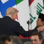 Presiden Indonesia meminta Trump untuk bertemu dengan putranya, Eric, dalam momen 'hot mic'.