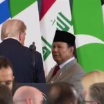 “Aku akan minta Eric yang menelepon”: Insiden mikrofon yang tidak sengaja menyala saat Trump bersama Presiden Indonesia memunculkan pertanyaan mengenai kesepakatan bisnis sampingan