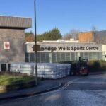 Fusion Lifestyle masuk ke dalam proses administrasi, sementara pusat-pusat olahraga di Tunbridge Wells akan dikelola oleh Serco Leisure mulai Juli