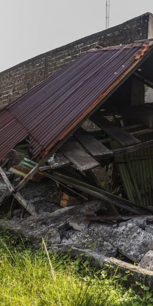 Indonesia memeriksa infrastruktur pasca gempa berkekuatan 7,6 di Sulawesi Utara