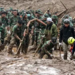 Jumlah korban tewas akibat longsor di Indonesia melebihi 20 orang, puluhan lainnya masih hilang