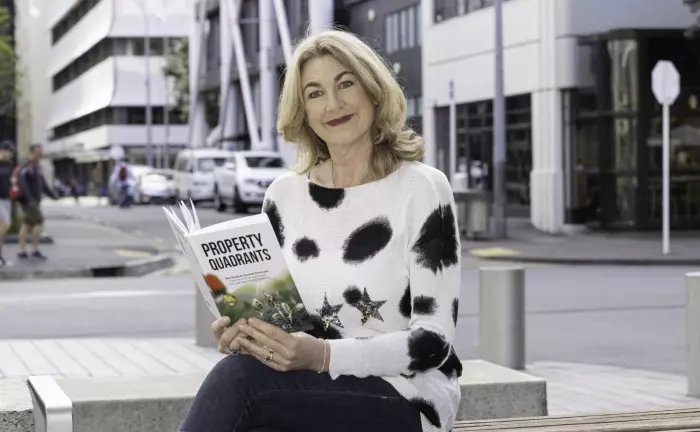 Kekayaan Bersih Saya: Nichole Lewis, CEO The Property Lifestyle