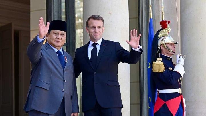 Prabowo Kembali ke Indonesia Setelah Kunjungan ke Rusia dan Prancis