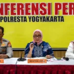 Polisi Indonesia menuntut 13 orang terkait skandal pelecehan di tempat penitipan anak