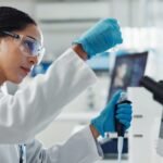 Perempuan mencakup 53% dari jajaran tenaga kerja di bidang sains dan teknologi